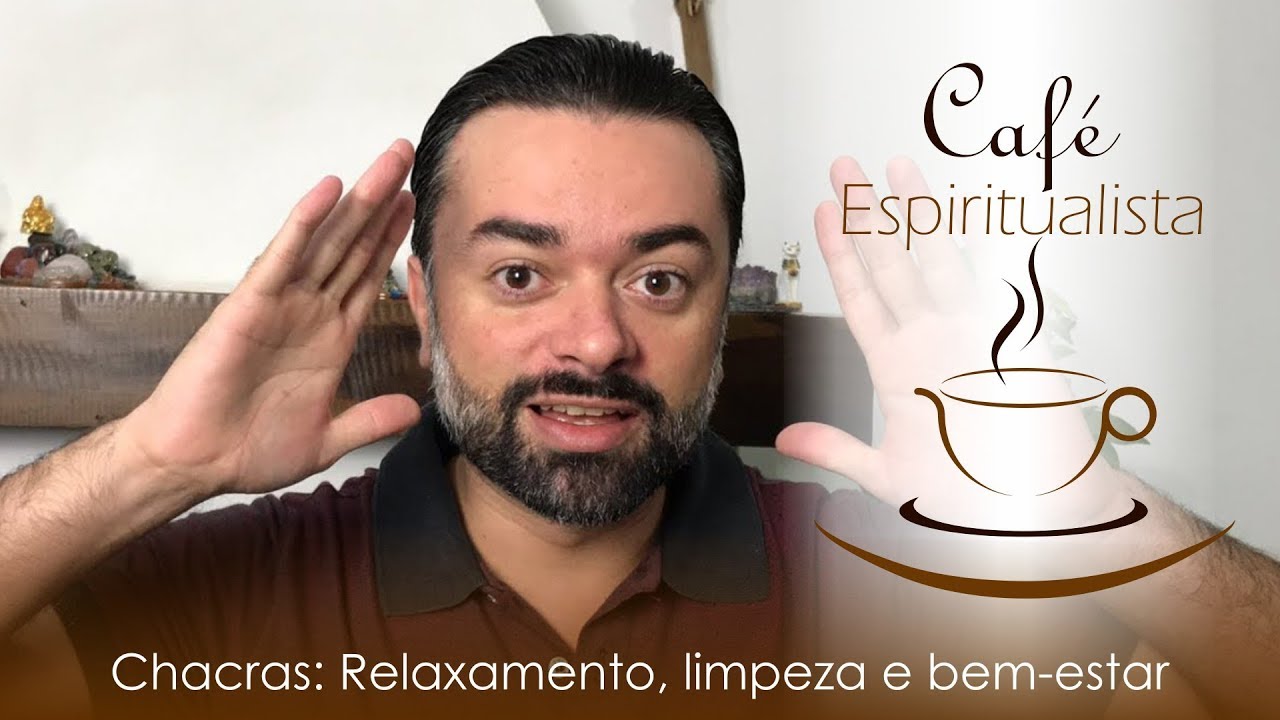 Daniel Souza apresentando o programa café espiritualista